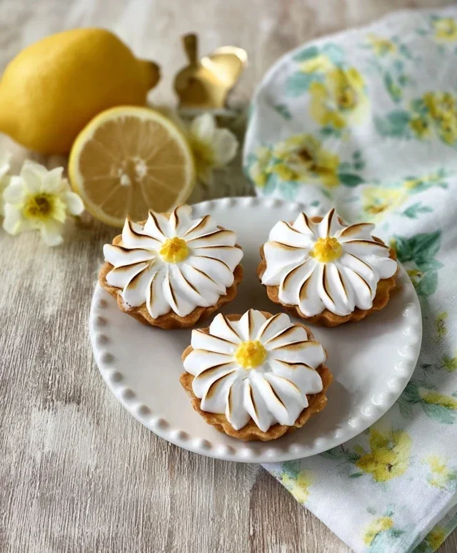 Daisy Lemon Meringue Pies